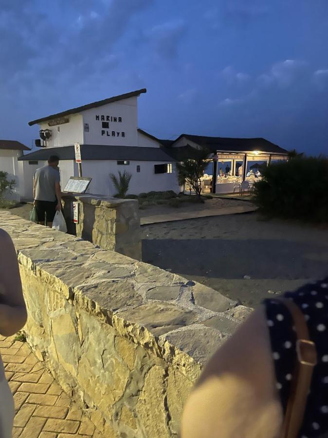 Stylish 3 Bed House 2 Bathrooms, With Patio, Roof Terrace And Communal Pool 5 Minutes Away From The Beautiful Spanish White Village Of Casares Pueblo And Only 20 Mins From The Sea Exterior foto